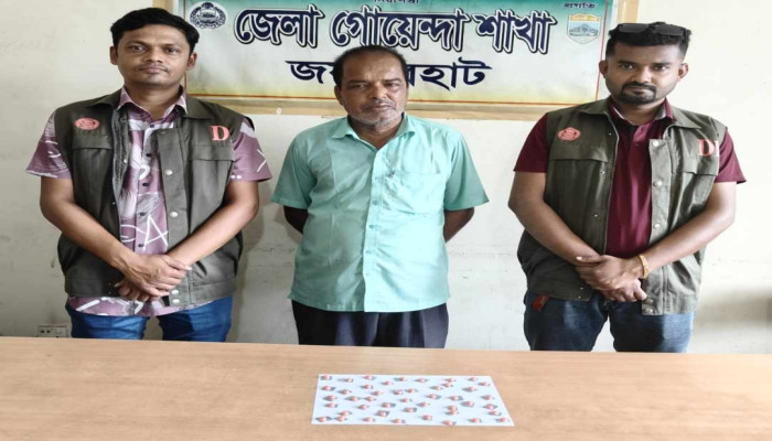 পাঁচবিবিতে সাবেক ইউপি সদস্য আব্দুল বারিক দুলাল  ইয়াবাসহ গ্রেফতার