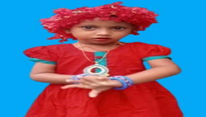 টয়লেটের সেফটি ট্যাংকি থেকে মিলল শিশুর লাশ, সৎমা সহ আটক ৩