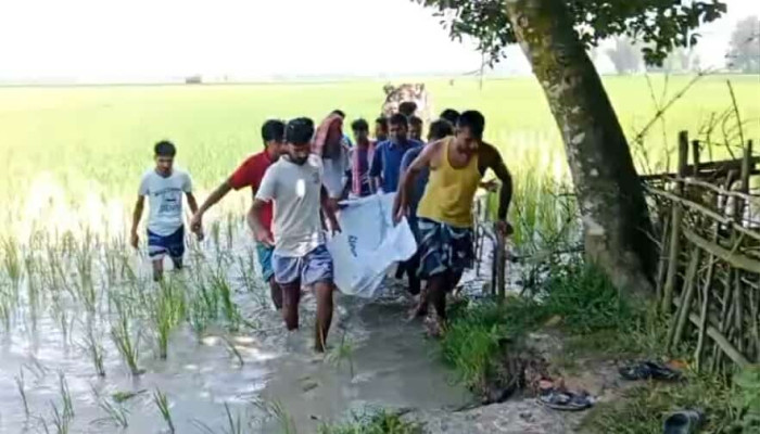 জয়পুরহাটে গভীর নলকূপের পাহারাদারকে হাত পা বেঁধে গলা কেটে  হত্যা