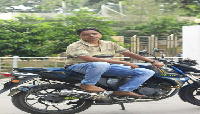 গোদাগাড়ীতে ট্রাকের ধাক্কায় ছিটকে পড়ে মোটরসাইকেল আরোহী নিহত